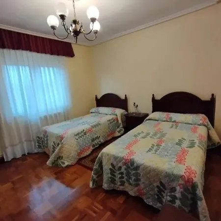 Piso Asturias Centro * لانغريو